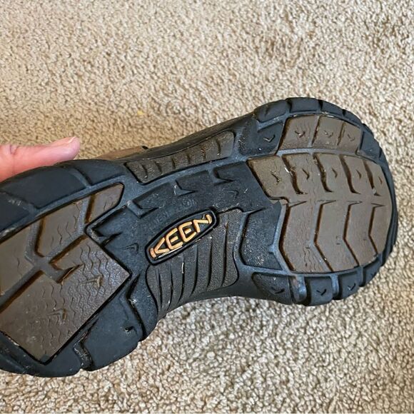 Keen Men’s Washable Upper Leather Sandals See Description! main image 10